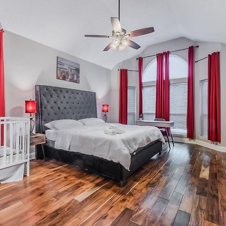 * *Astounding House **Perfect For Family And Friends , Pool , Hot Tub, & Game Room Allen Extérieur photo