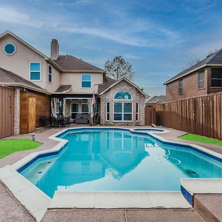 * *Astounding House **Perfect For Family And Friends , Pool , Hot Tub, & Game Room Allen Extérieur photo