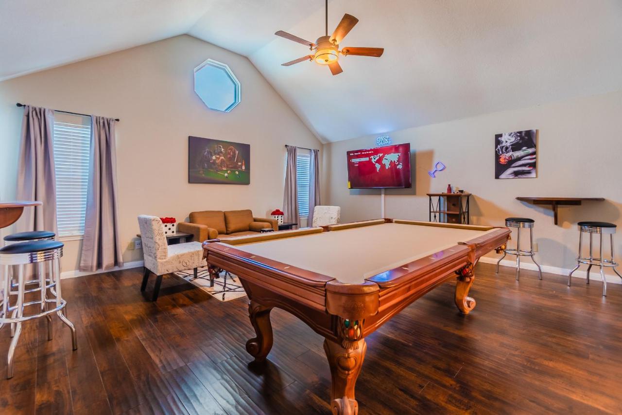 * *Astounding House **Perfect For Family And Friends , Pool , Hot Tub, & Game Room Allen Extérieur photo