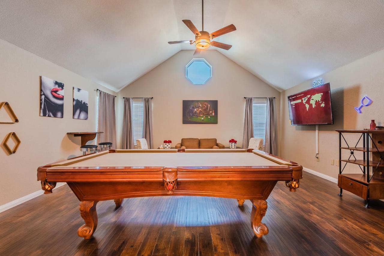 * *Astounding House **Perfect For Family And Friends , Pool , Hot Tub, & Game Room Allen Extérieur photo